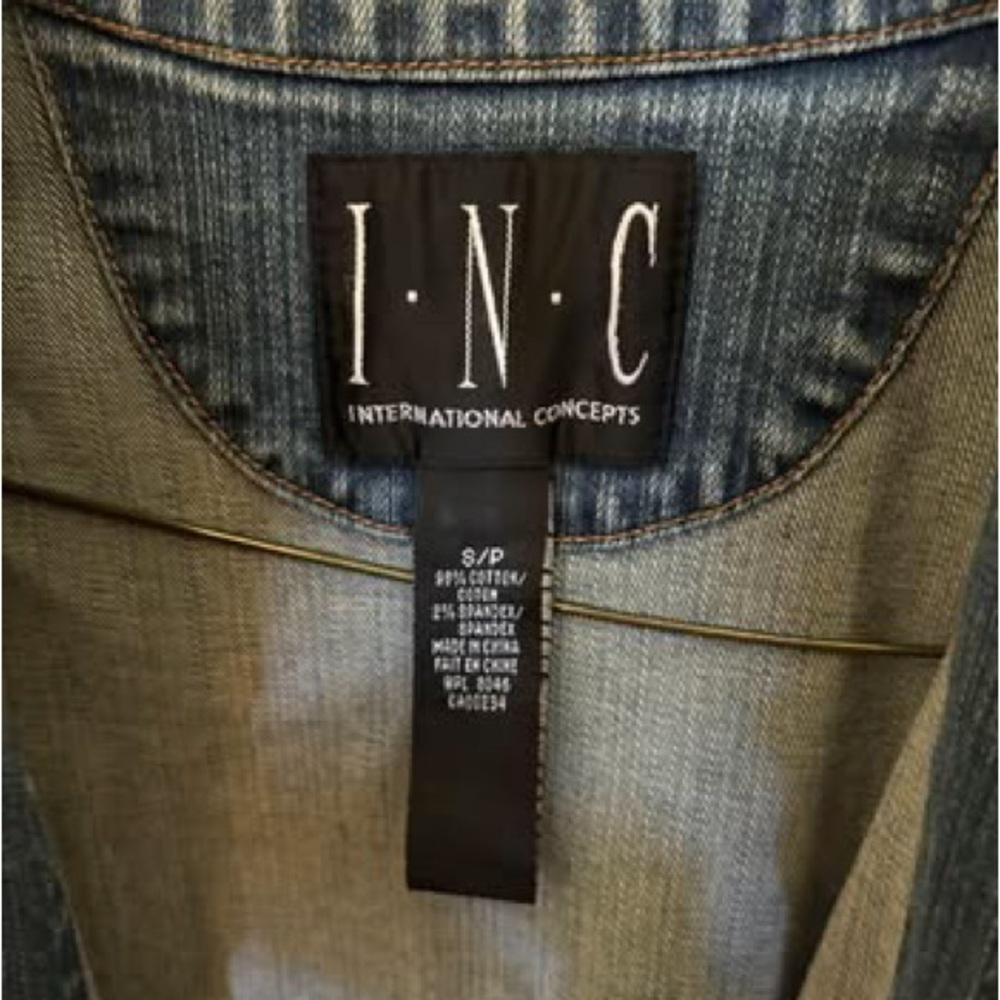 Jean Jacket - Picture 3 of 4
